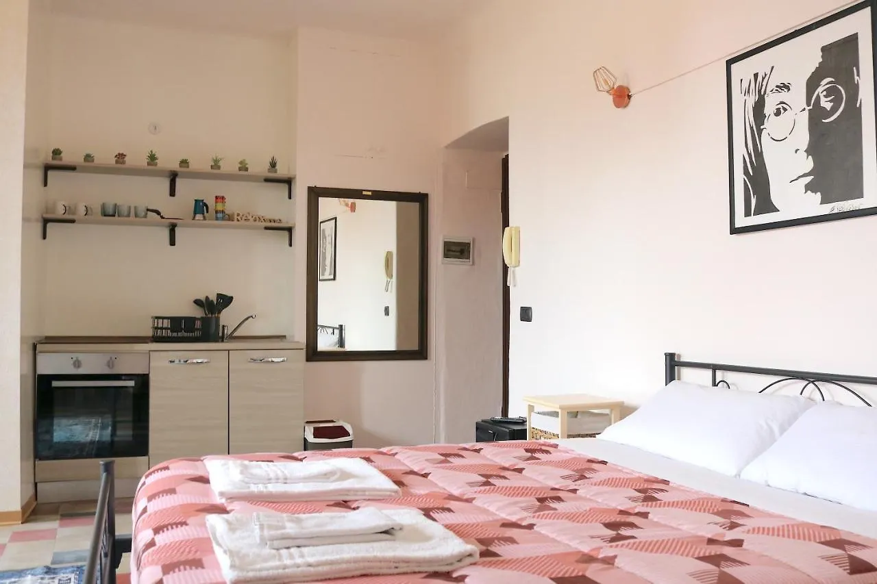 Darsena Suite - Via Argelati Milan 0*,  Italy